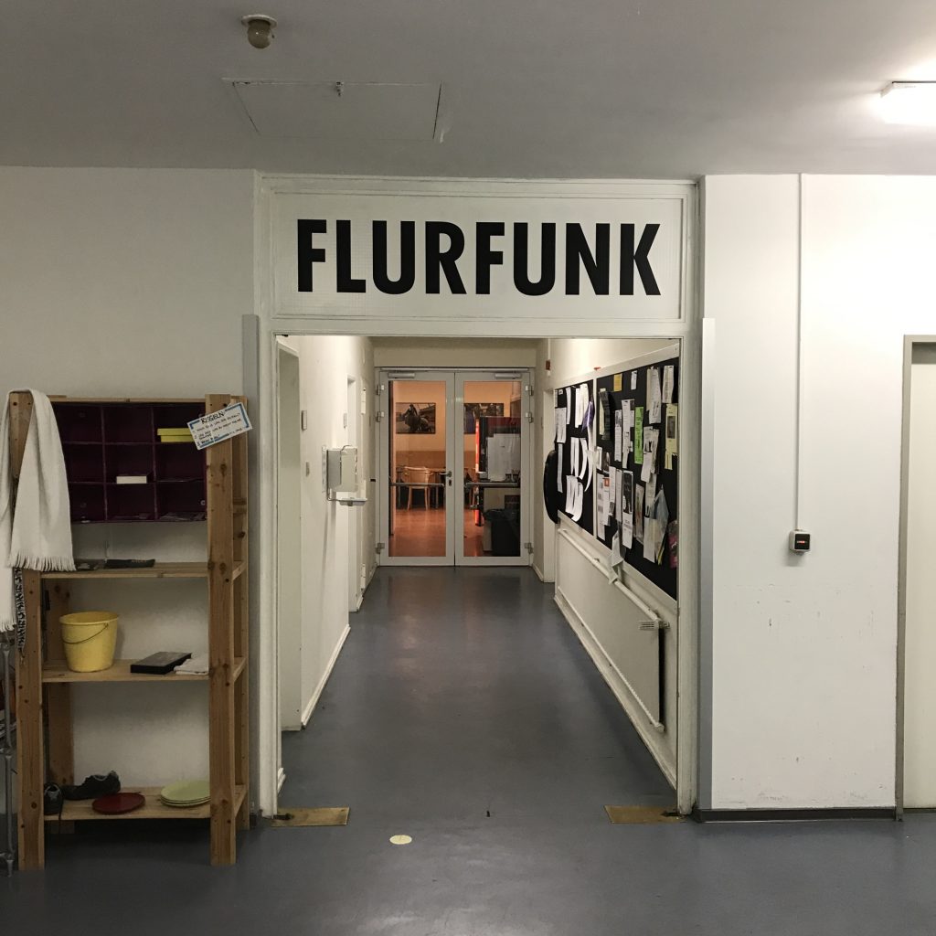 Flurfunk, Gang im Bühneneingang, Theater Bremen